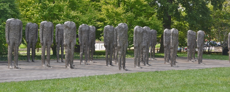 statue of headless men